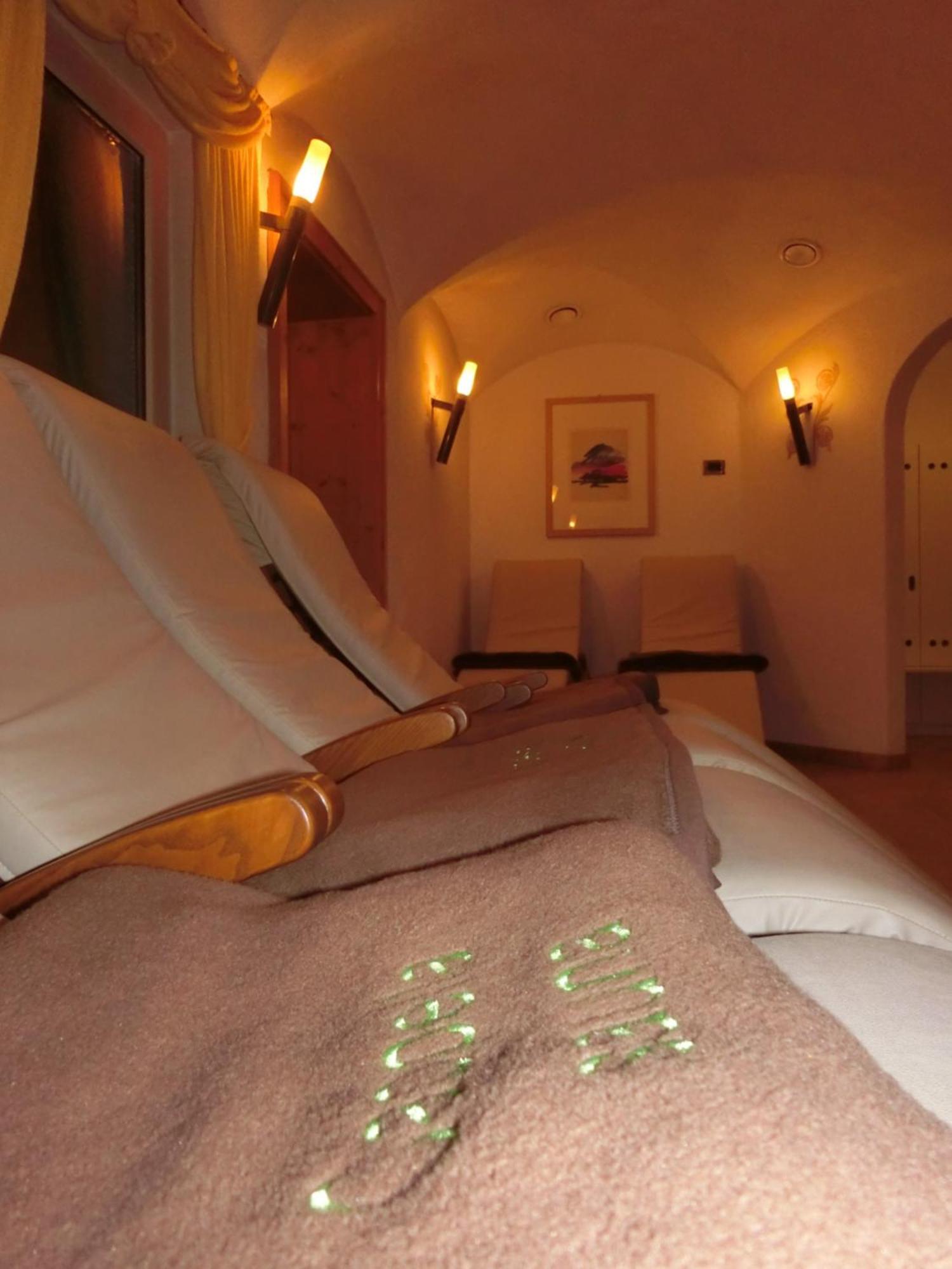 Aparthotel Garni Criss Colfosco Exteriér fotografie