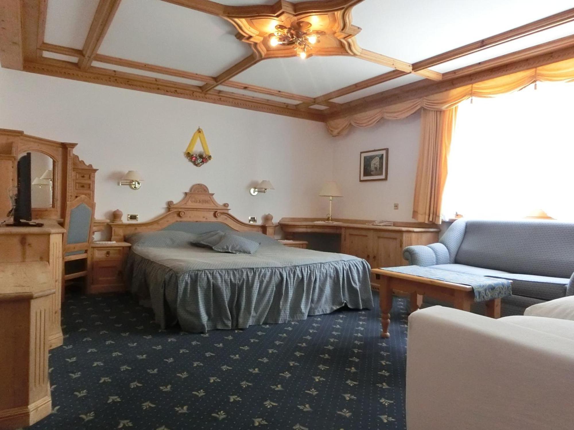 Aparthotel Garni Criss Colfosco Exteriér fotografie