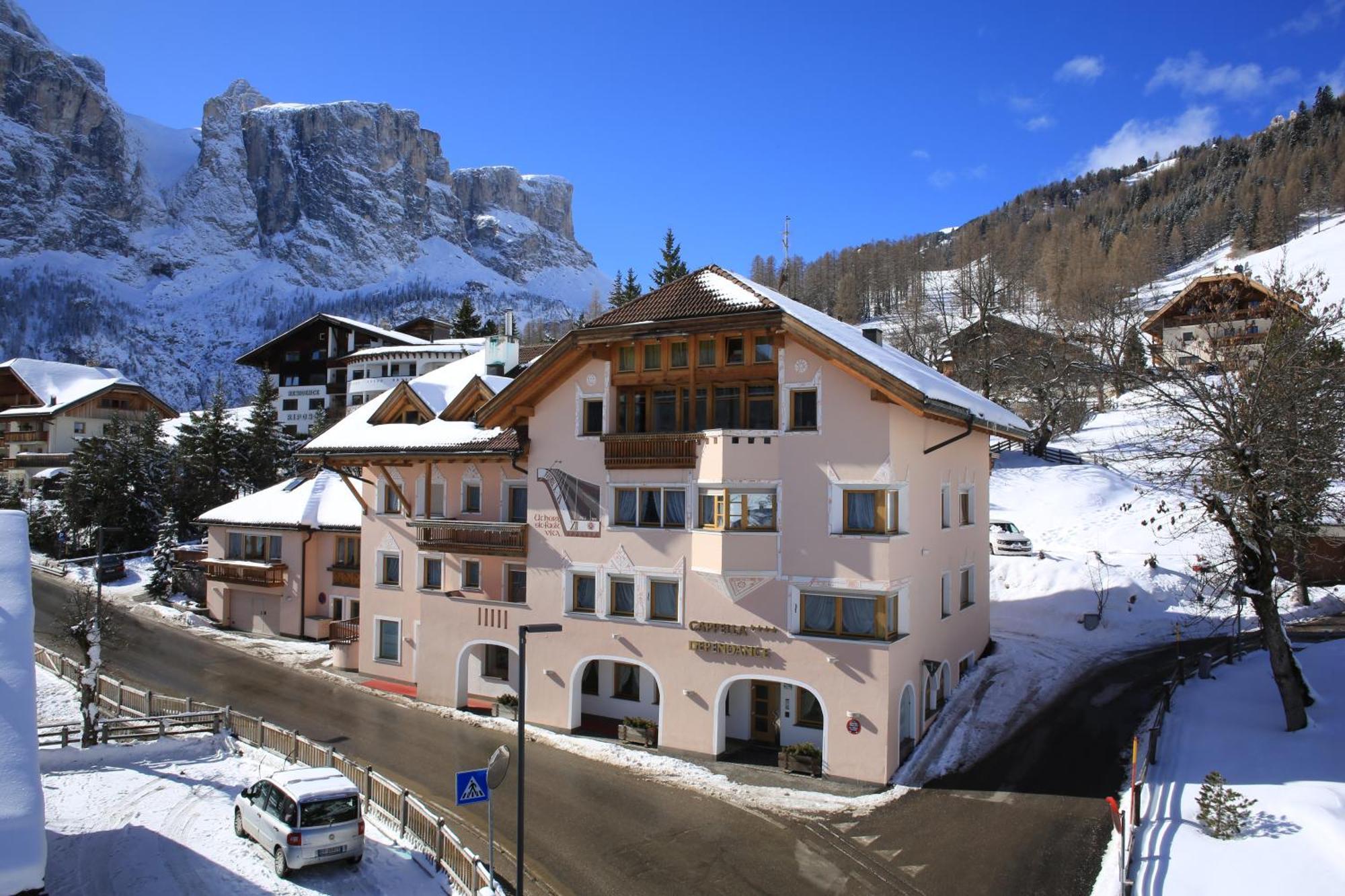 Aparthotel Garni Criss Colfosco Exteriér fotografie
